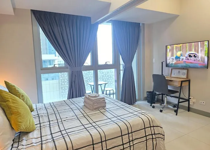 Apartamento Bgc Uptown Cosy Vibe With Balcony And Fast Wi-fi Close To Grand Hyatt Malls St Lukes *